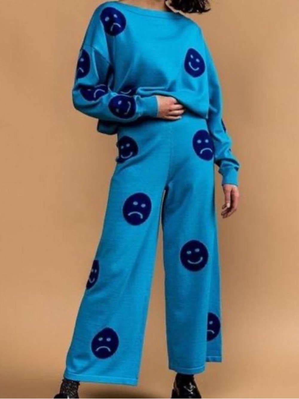 RARE discontinuedDressed in LALA Moody Blue Knit Set